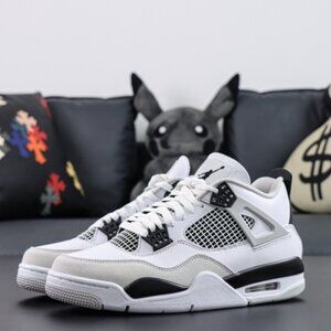Nike Air Jordan 4 Retro Military Black